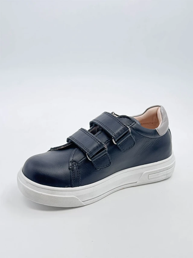 Adidasi baieti Cod 9990-136=2276